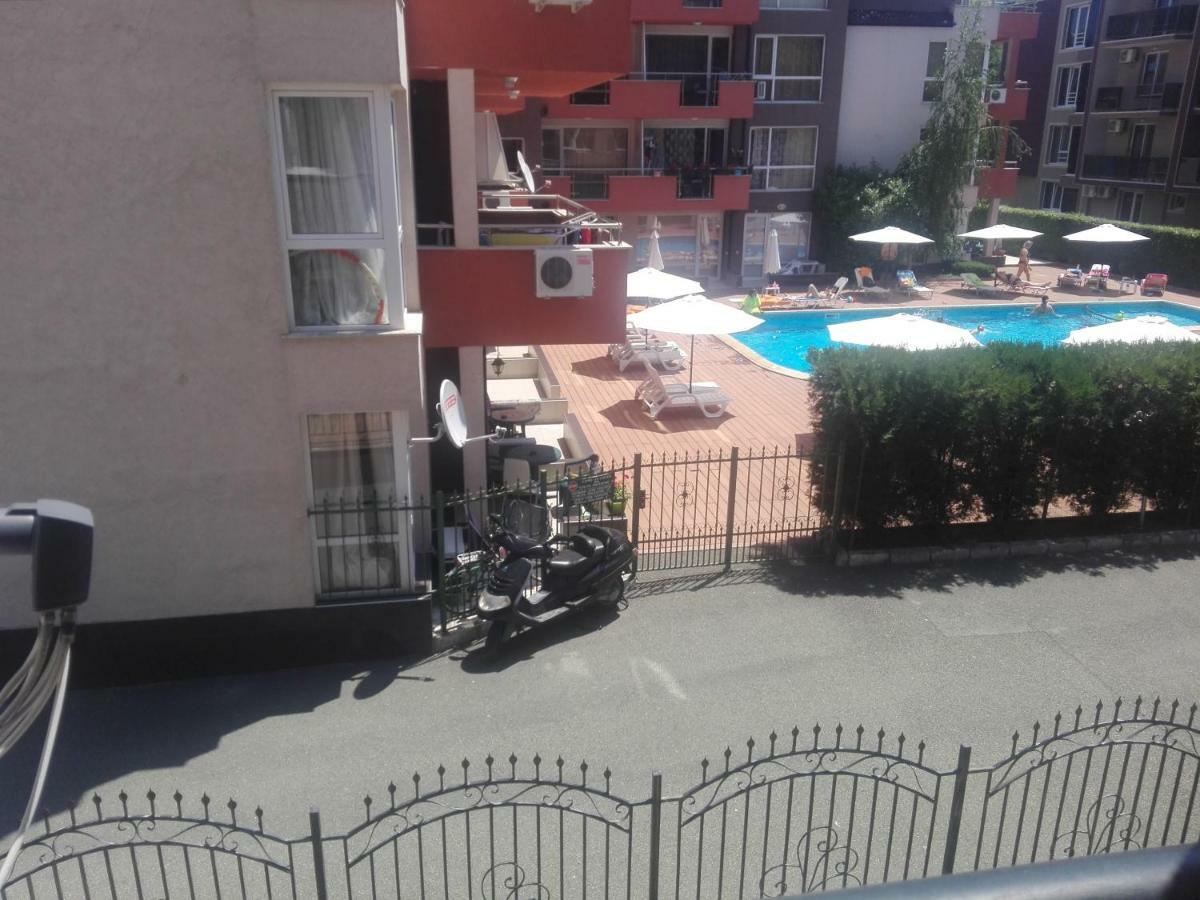 Cozy Apartment Saint Sofia Sunny Beach Esterno foto